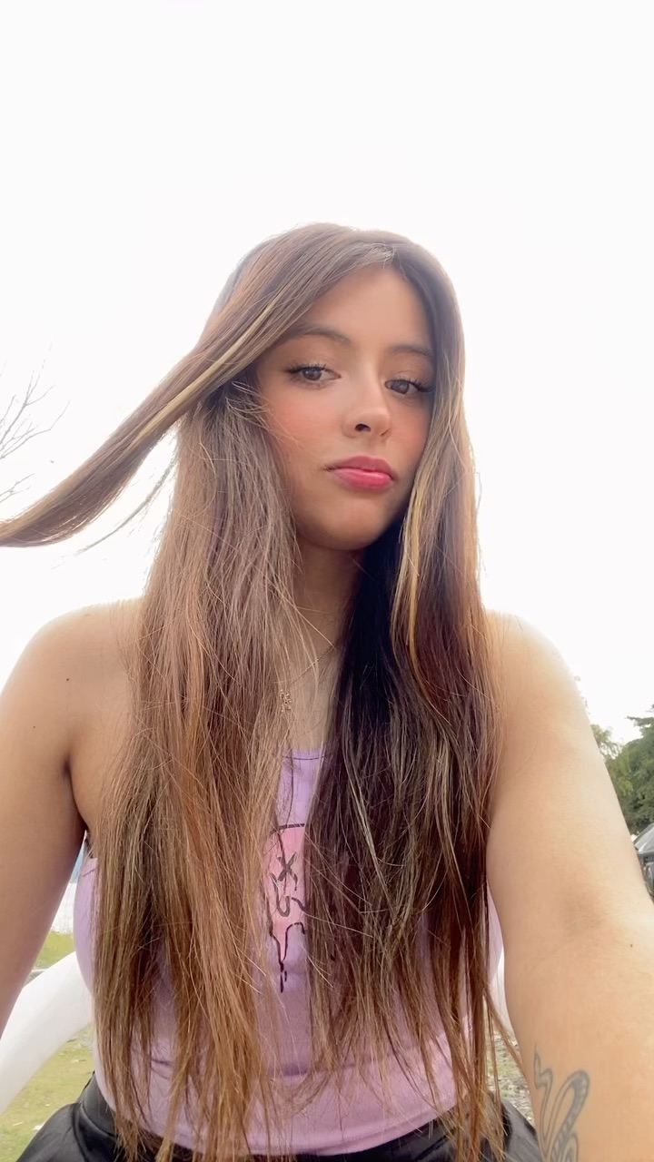 Fany — video call online from Mexico